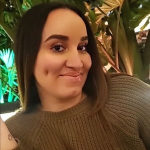 Meet your Posher, Kristine